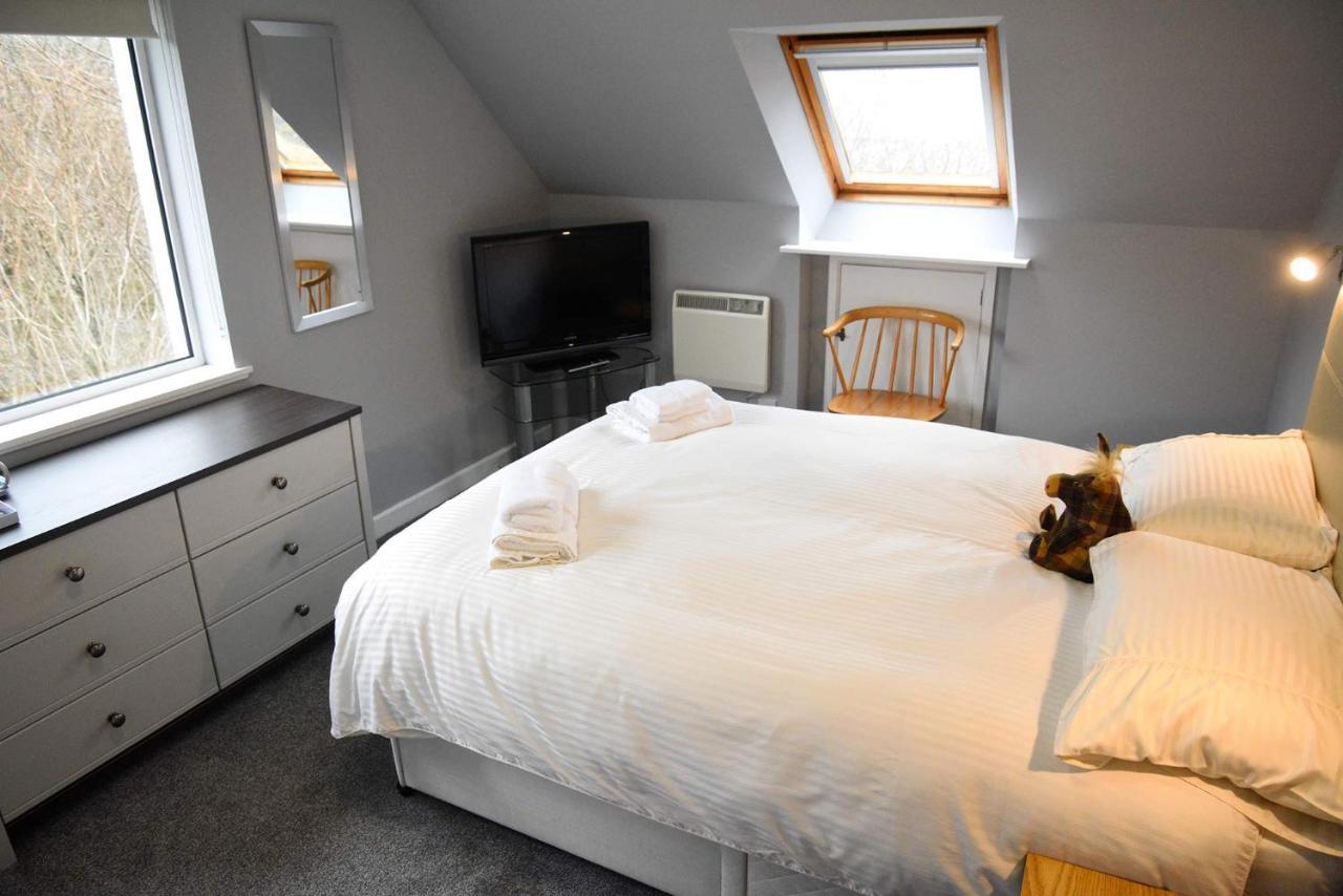 5 Glenconon Bed And Breakfast 乌伊格 外观 照片