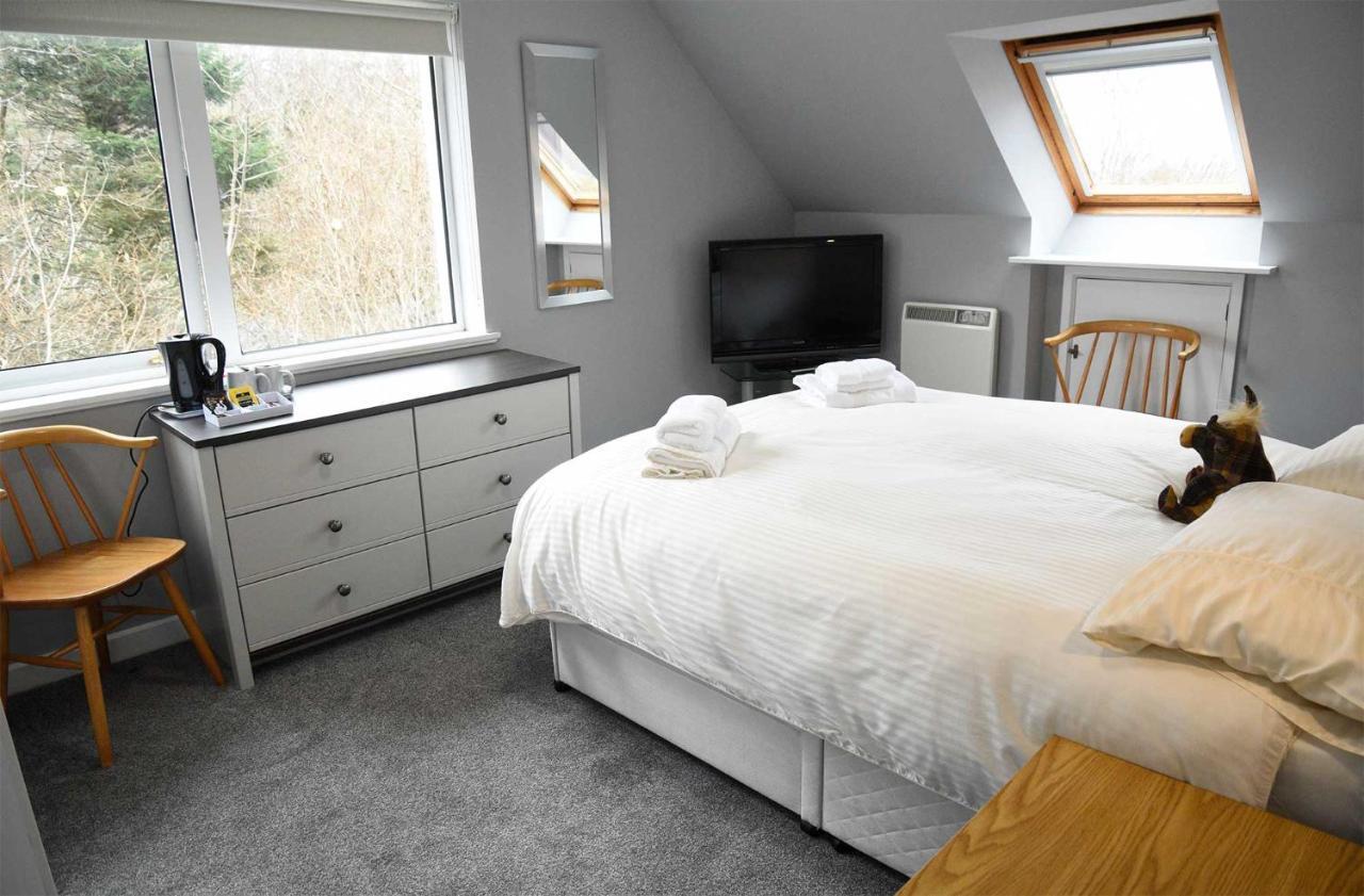 5 Glenconon Bed And Breakfast 乌伊格 外观 照片
