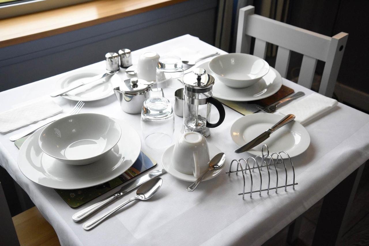 5 Glenconon Bed And Breakfast 乌伊格 外观 照片
