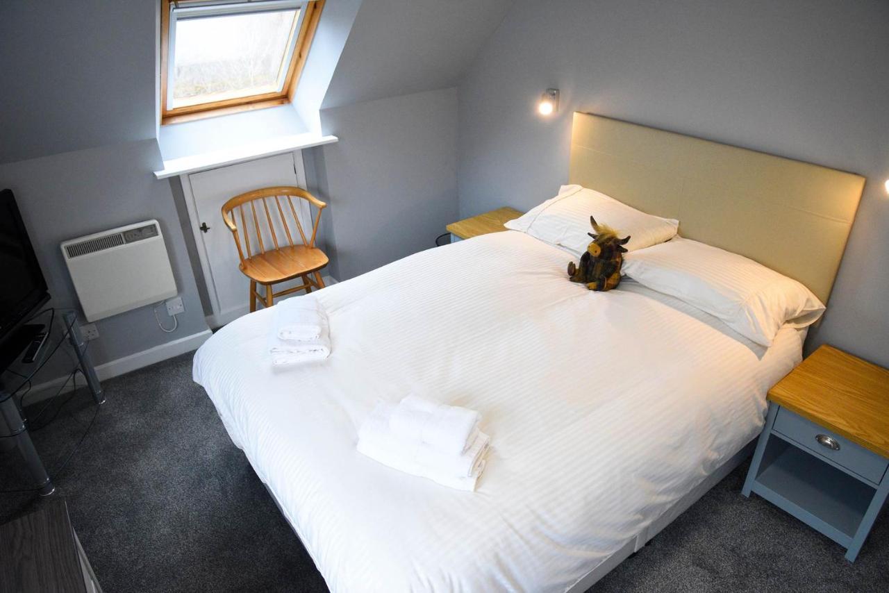 5 Glenconon Bed And Breakfast 乌伊格 外观 照片