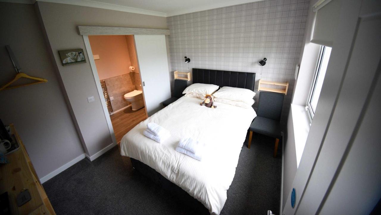 5 Glenconon Bed And Breakfast 乌伊格 外观 照片