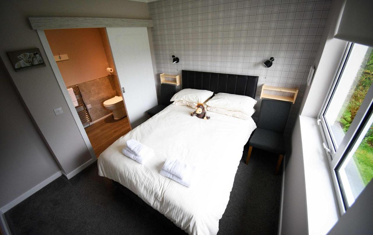 5 Glenconon Bed And Breakfast 乌伊格 外观 照片